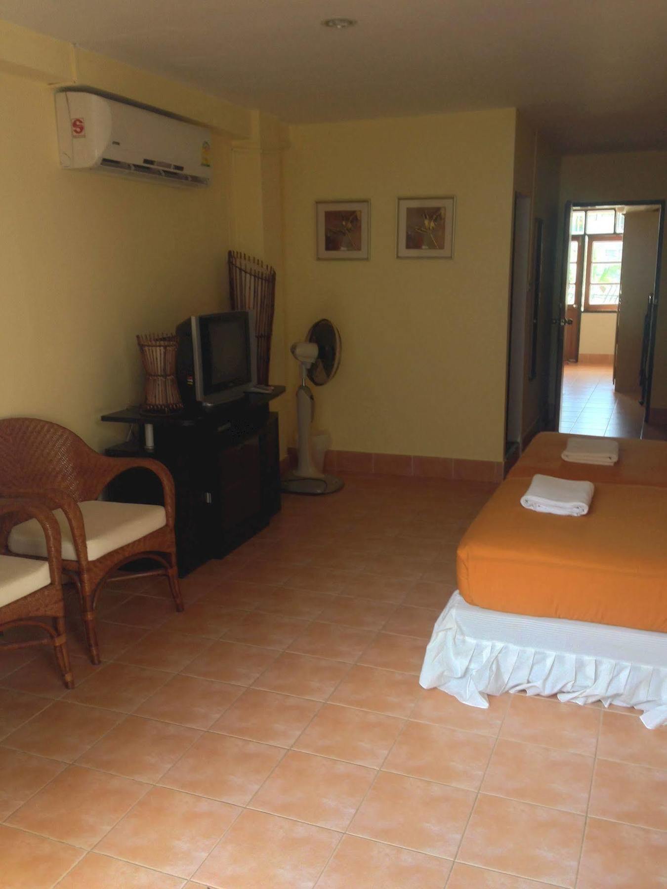 Nin Apartments Karon Beach Phuket Εξωτερικό φωτογραφία