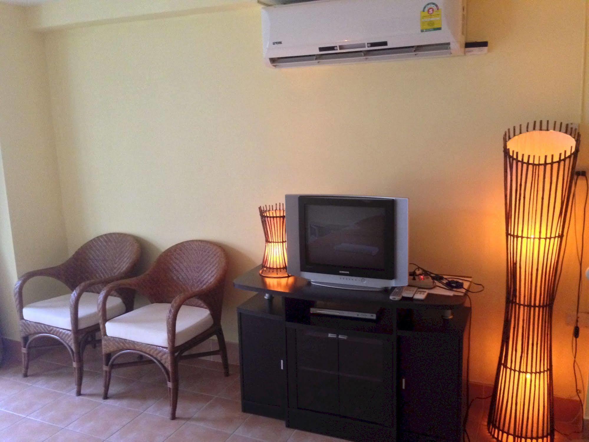 Nin Apartments Karon Beach Phuket Εξωτερικό φωτογραφία