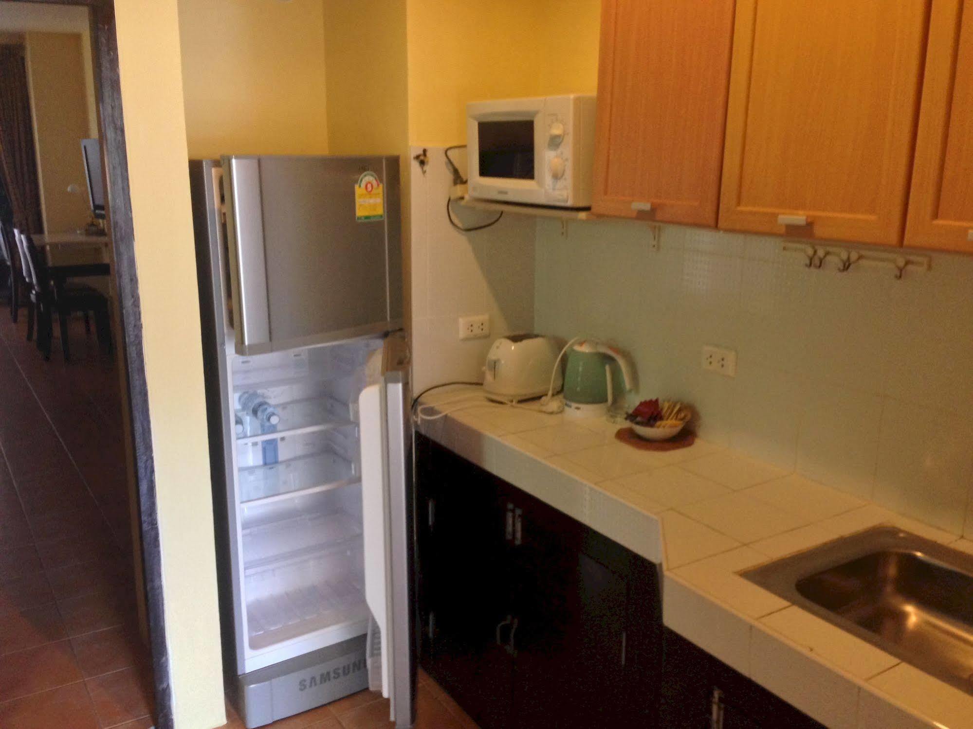 Nin Apartments Karon Beach Phuket Εξωτερικό φωτογραφία