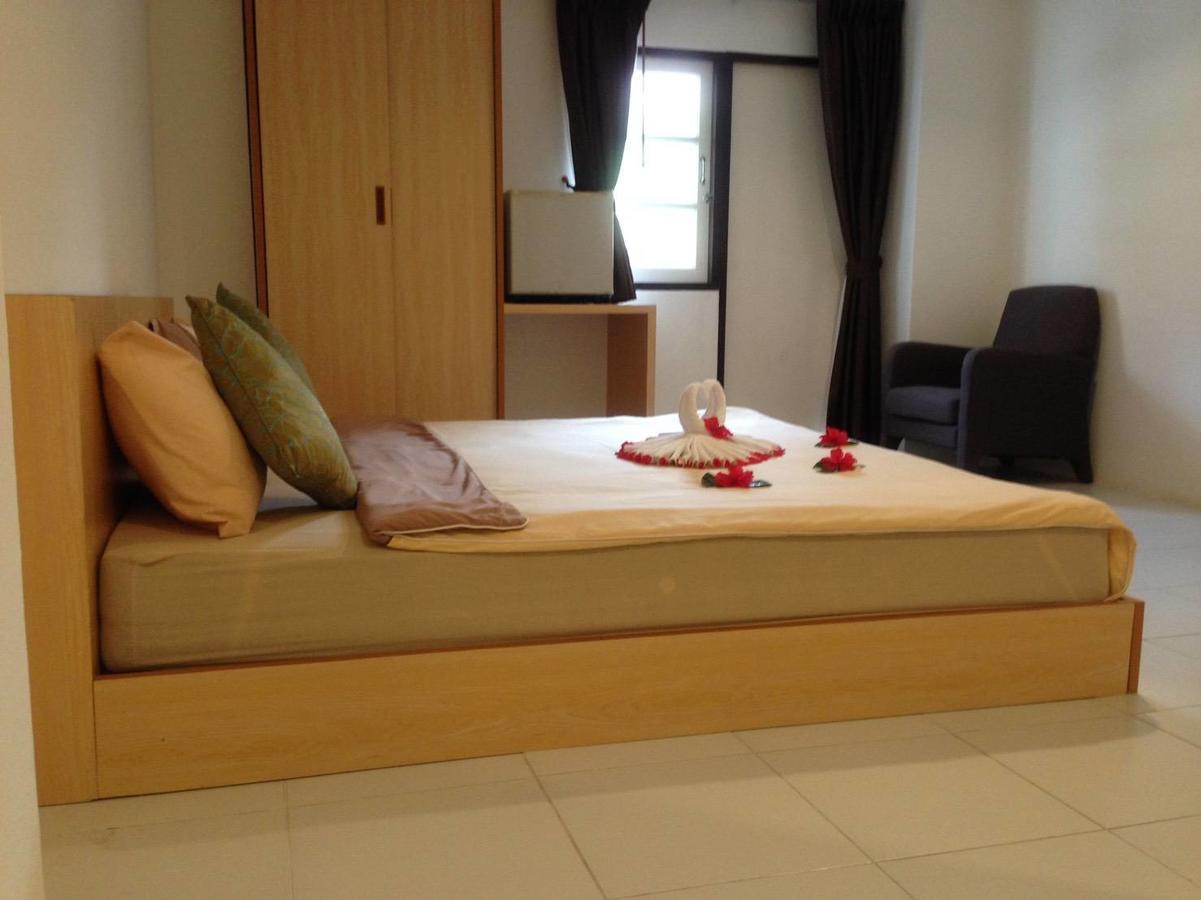 Nin Apartments Karon Beach Phuket Εξωτερικό φωτογραφία